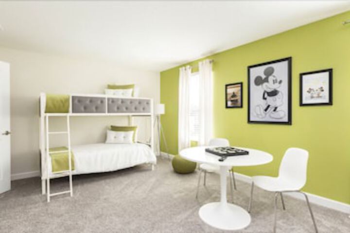 Room 34 of 35