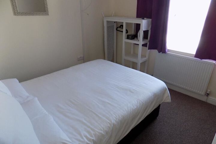 Room 18 of 24
