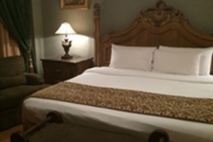 AMJAD HOTEL ROYAL SUITE (EX: RADISSON BL