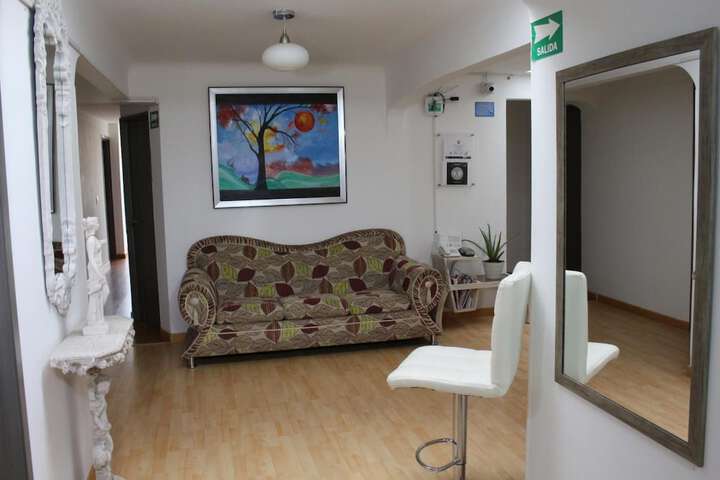 Room 43 of 66