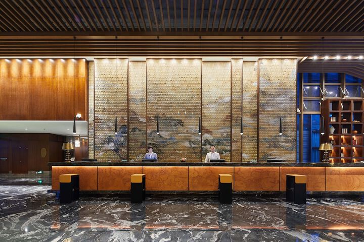Hotel Interior 8 of 93