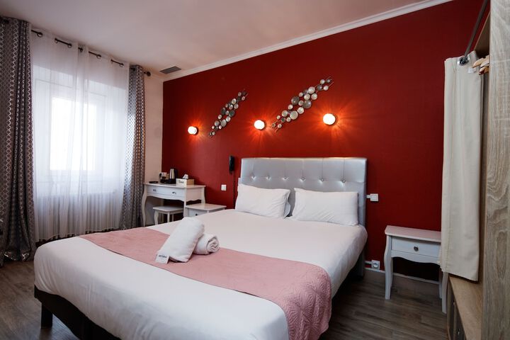 Room 36 of 62