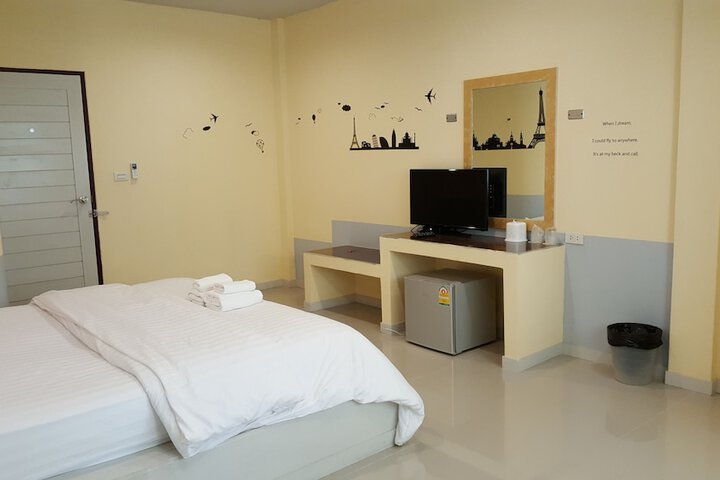 Room 50 of 92