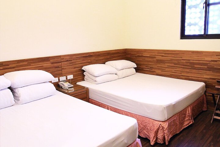 Room 7 of 38