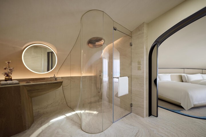 Room 54 of 162
