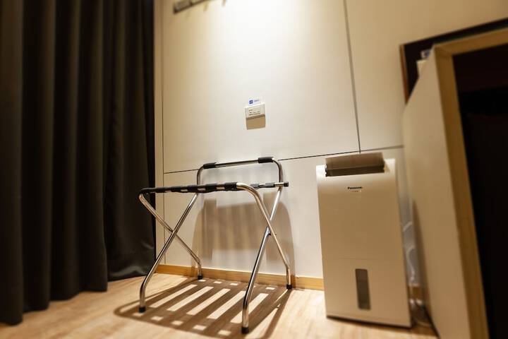 Room 2 of 59