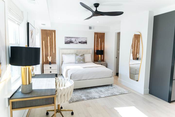 Room 54 of 109