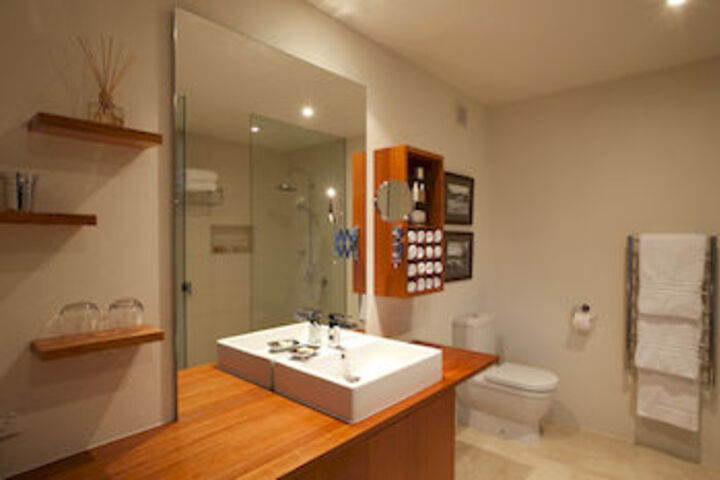 Room 2 of 29
