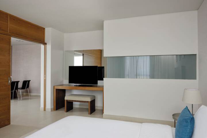 Room 17 of 110