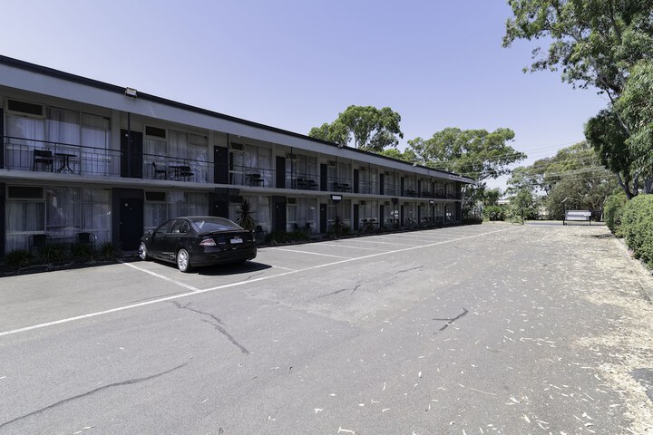 Property Grounds 46 of 48
