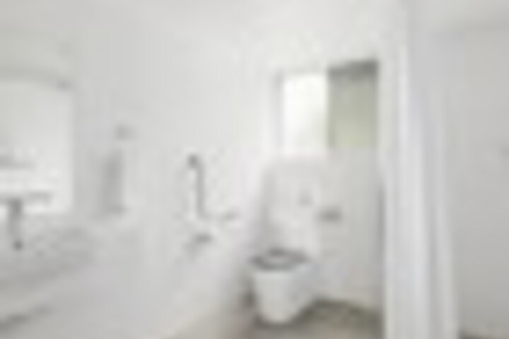 Room 41 of 60