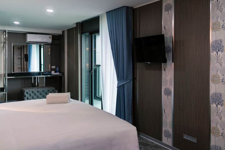 Room 34 of 138
