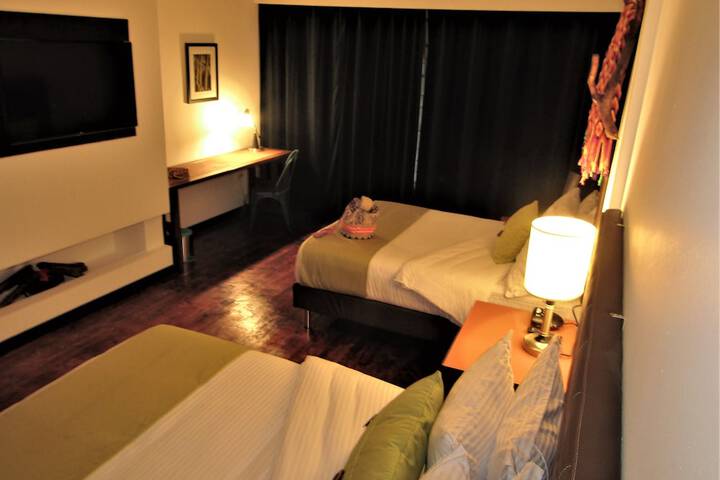 Room 6 of 23