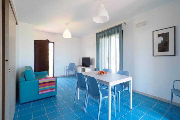Room 14 of 24