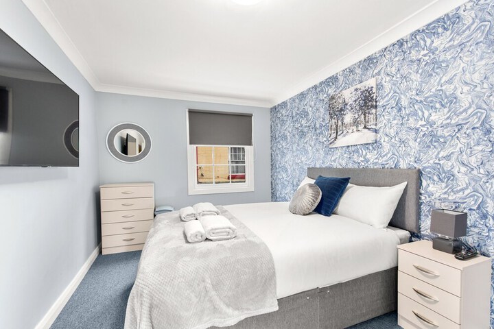 Room 14 of 29