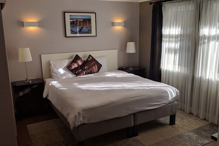 Maclean Guest House