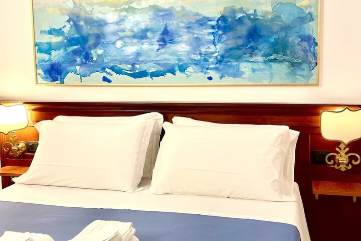 Room 16 of 45