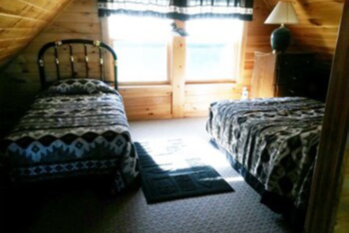 Room 10 of 10