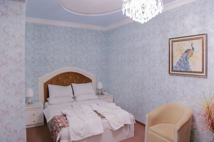 Room 7 of 41