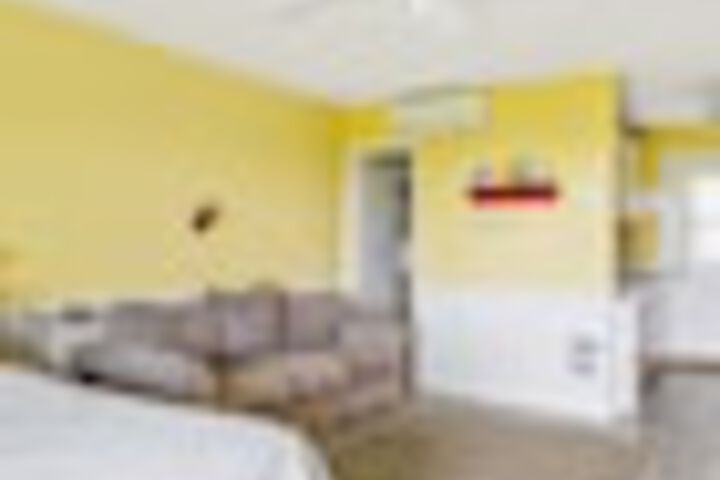 Room 269 of 663