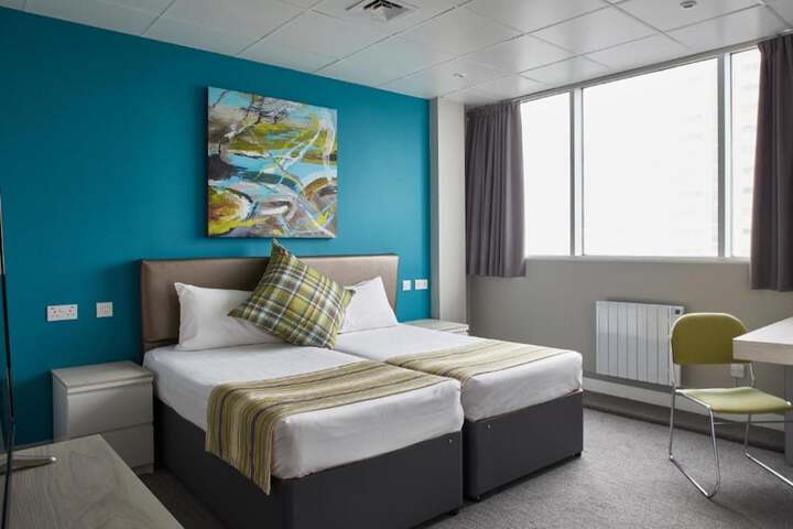 Room 34 of 68