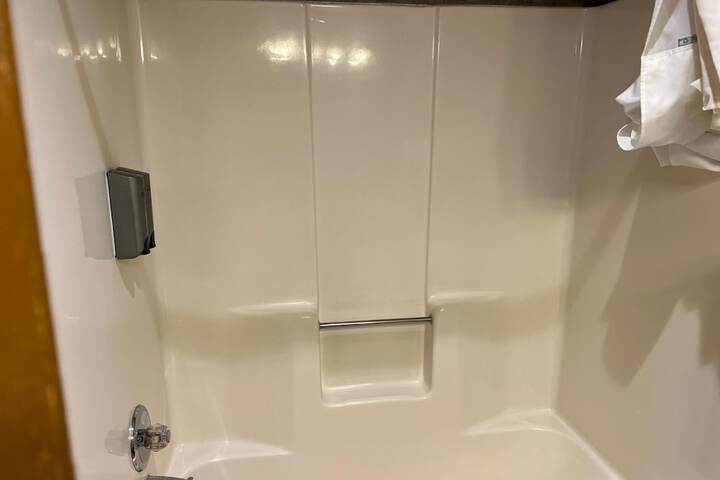 Clean Restrooms