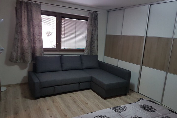 Room 30 of 100