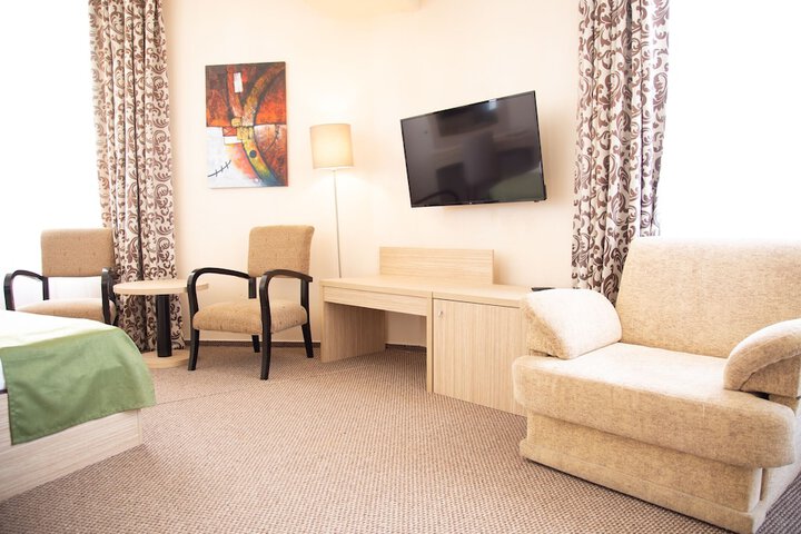 Room 20 of 54