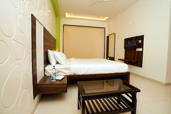 Room 7 of 58