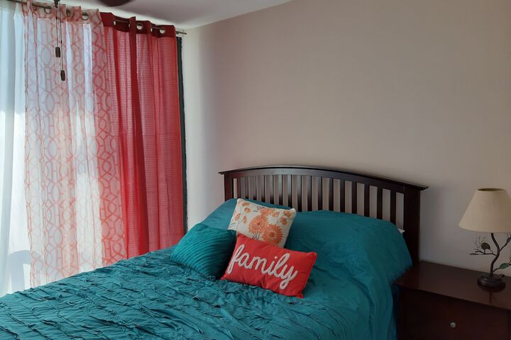 Room 2 of 17
