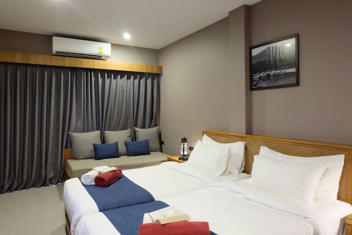 Room 30 of 45