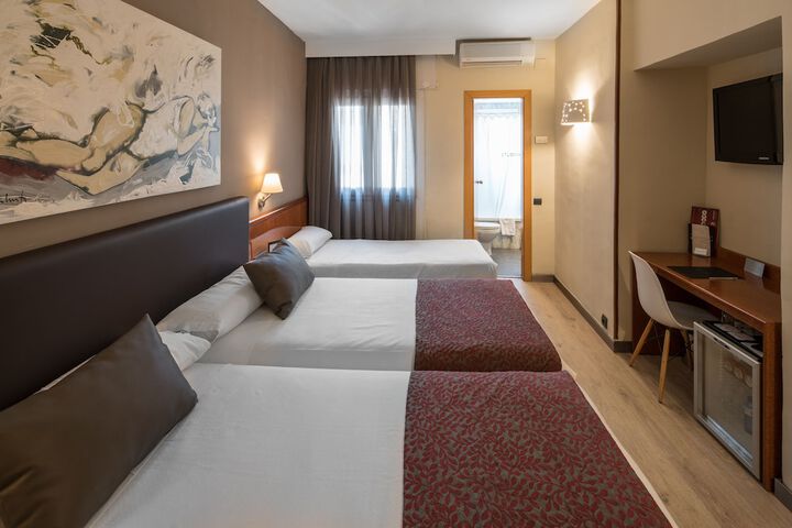 Room 20 of 37