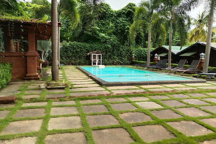 Pool 22 of 64