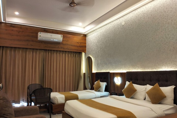 Room 13 of 62