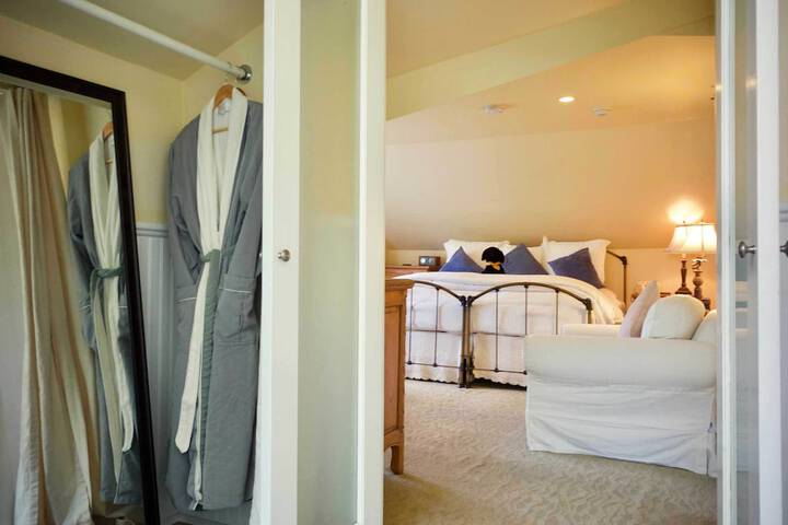 Room 43 of 137