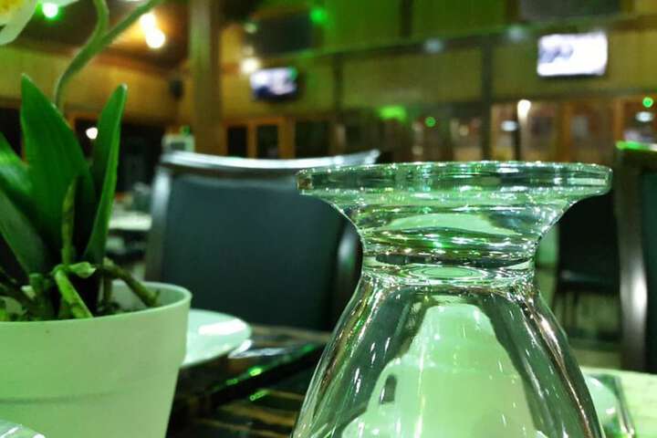 Dining 26 of 44