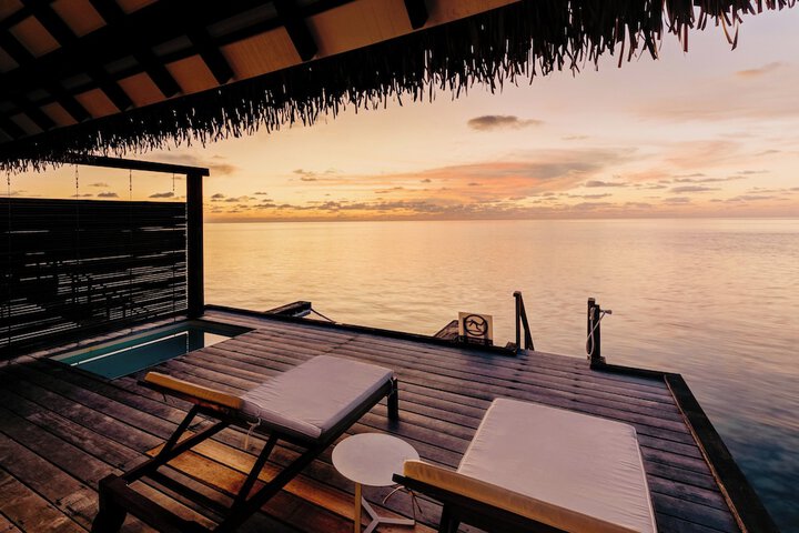 Sundeck 82 of 122