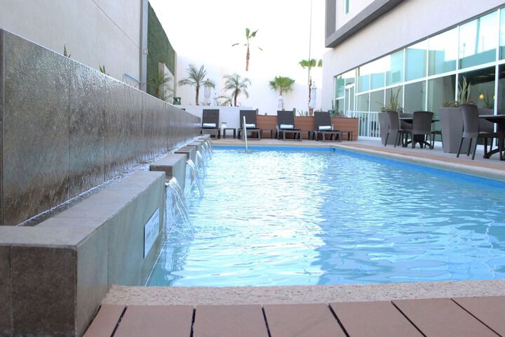 Pool 55 of 86
