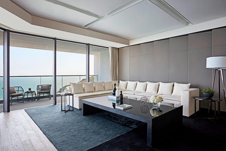 Room 45 of 126