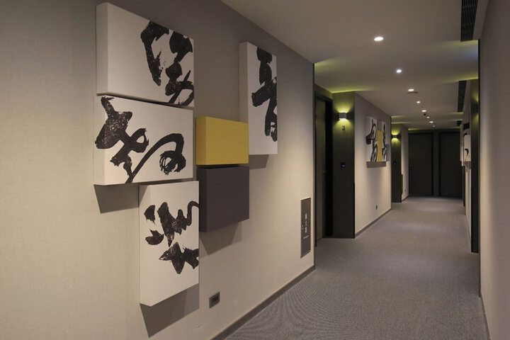 Hotel 64 of 66