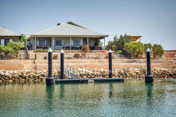 1 Kestrel Place - Jetty
