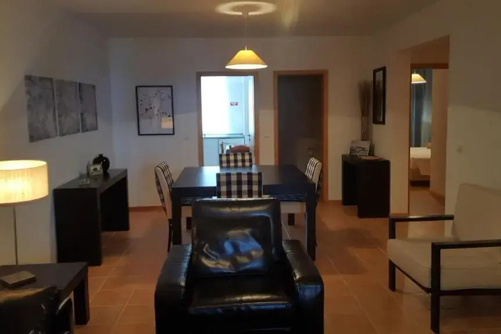 Room 2 of 22