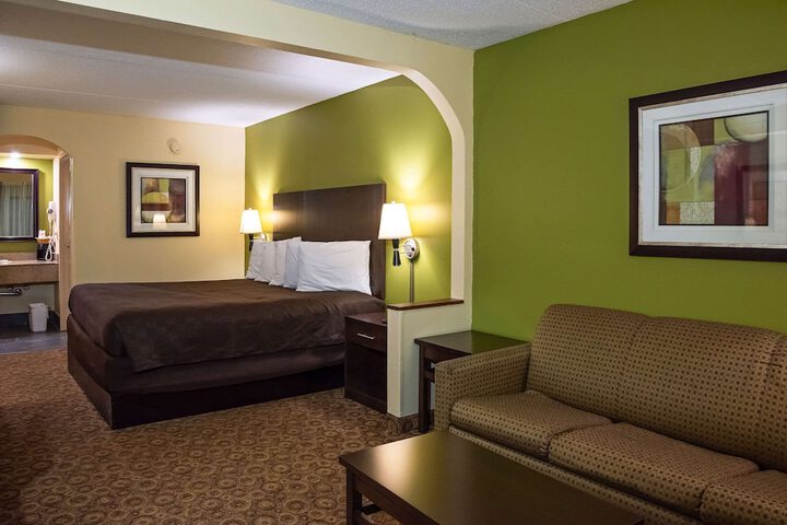 2 Double Beds (3 of 17)