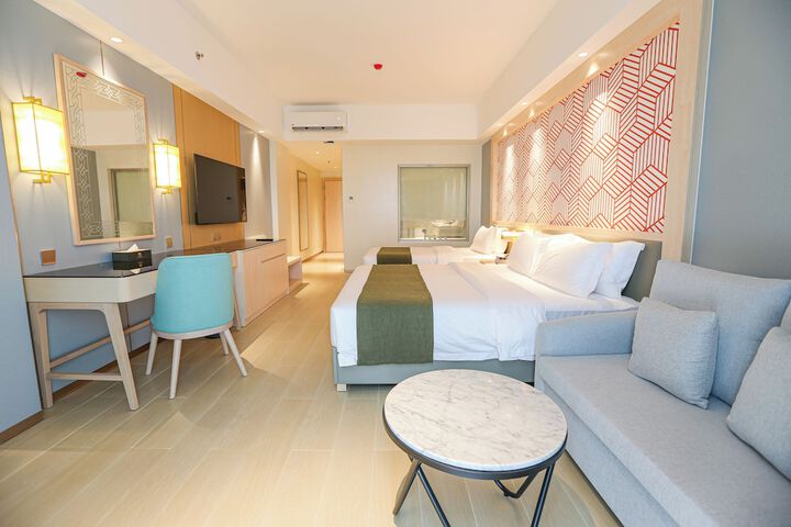 Room 12 of 62