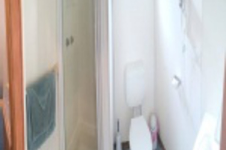 Room 193 of 300