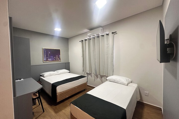 Room 14 of 111