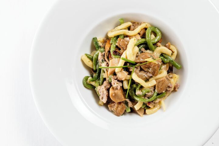 Dining 46 of 62