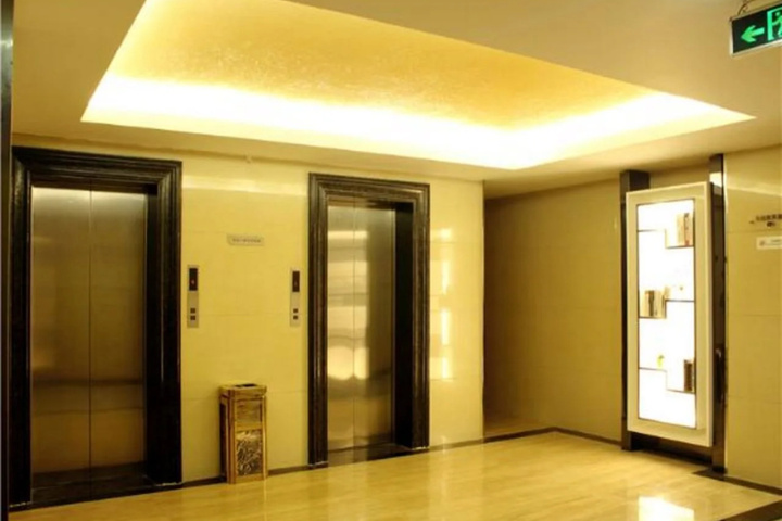 hotel_rooms