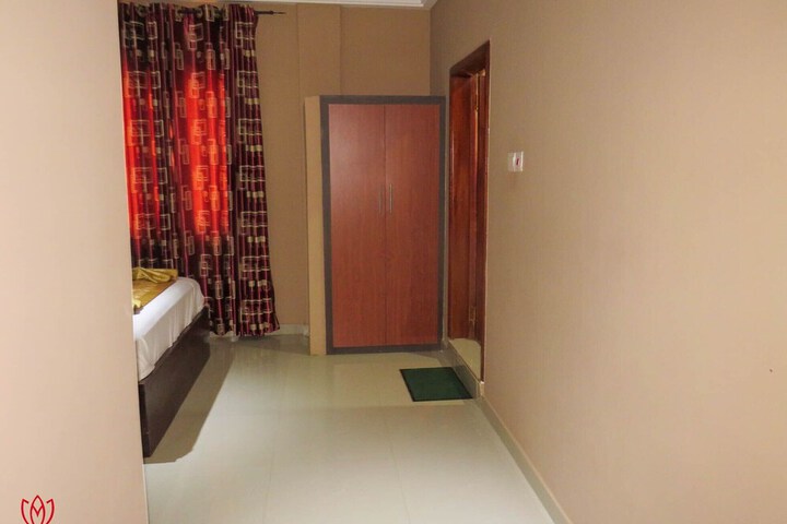 Room 40 of 119