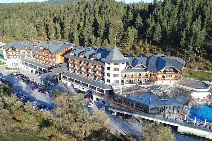 Hotel 33 of 35